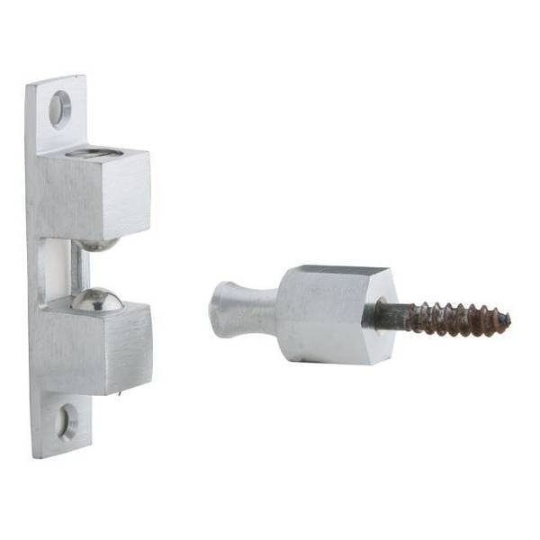 Satin Chrome Latch CL2126D, Ives, Mfr#: CL2126D