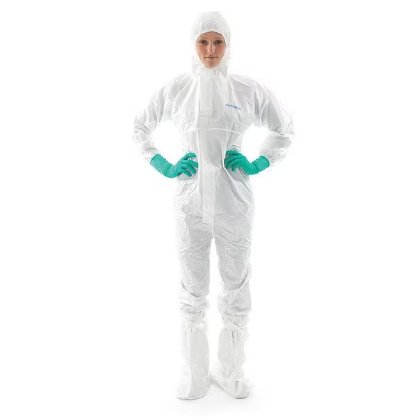 Coveralls, M, 20 PK, White, Non-Woven Laminate Polyethylene/Polypropylene, Zipper, Bioclean, Mfr#: BDCHT