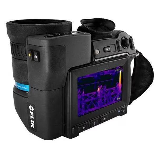 Thermal Camera with Viewfinder, 20 mK, Auto and Manual Focus, 4.3 in Touch Screen Color LCD Display, Flir, Mfr#: FLIR T1020-12